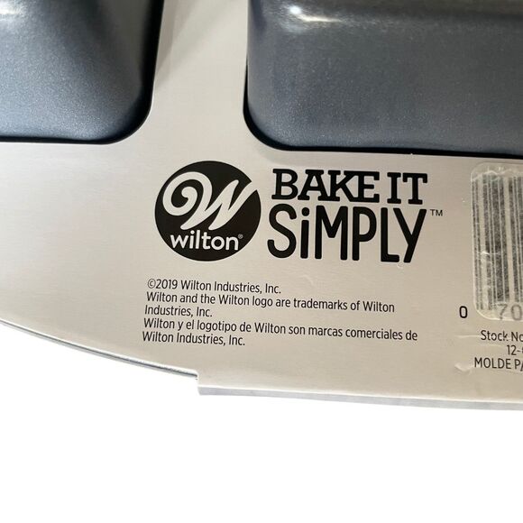 Wilton 12 Cavity Brownie Baking Pan Non-Stick  All Edges Square Aluminum Steel - Picture 5 of 9